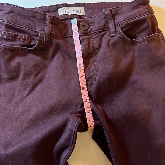 DL 1961 margaux jeans “Malbec” color ankle skinny size 27 Distressed knee - Picture 12 of 12